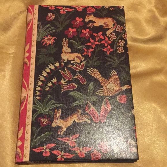 Rare Animal Design Cover Journal - Picture 1 of 3
